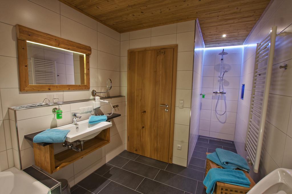 Apartamento Holzhaus Lugerhof Roding Exterior foto