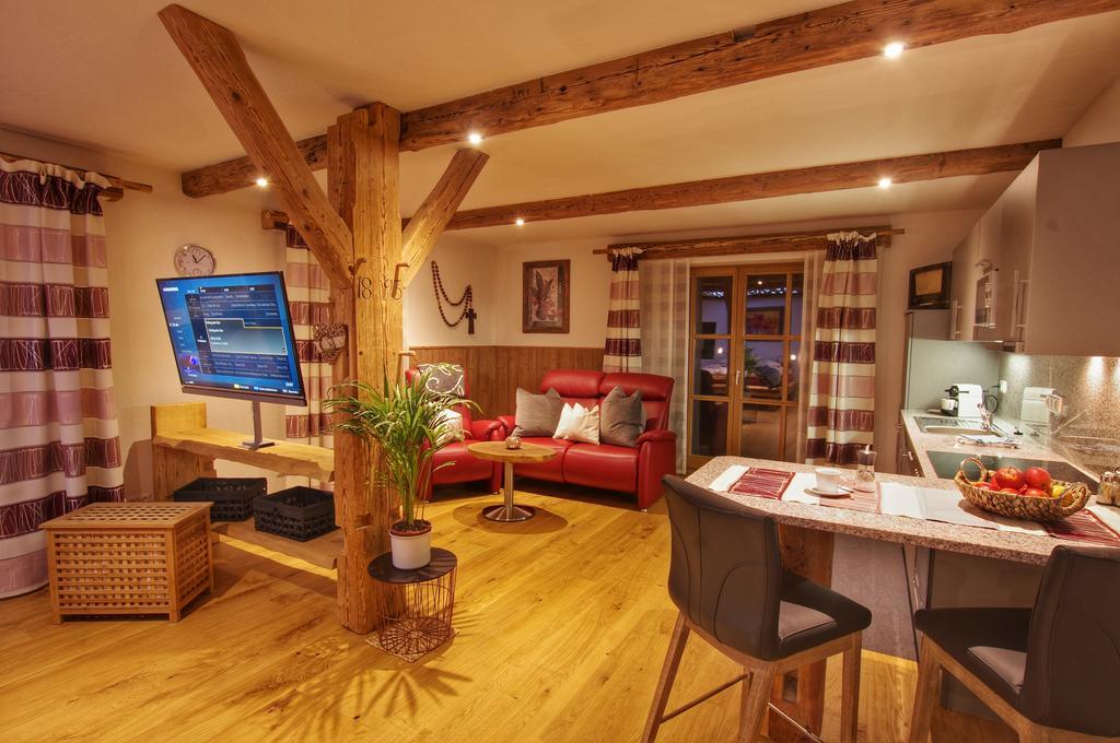 Apartamento Holzhaus Lugerhof Roding Exterior foto
